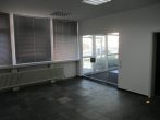 Ladeneinheit in Wohn-und Geschäftshaus in Ostfildern-Scharnhausen-Als Kapitalanlage geeignet - Eingangsbereich (6)
