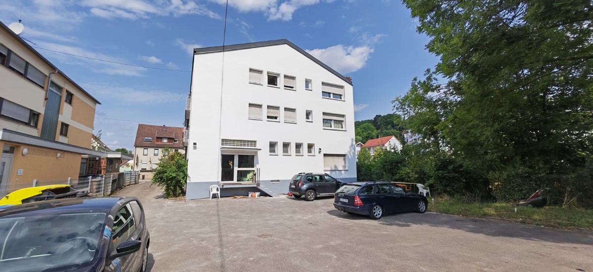 2 Zimmer Wohnung in Wohn-und Geschäftshaus in Ostfildern-Scharnhausen - Rückansicht (9986)