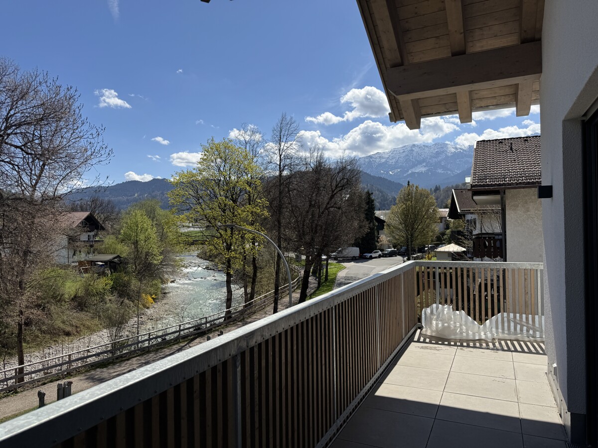 WOHNRESIDENZ PARTNACH - 3 Zi Wohnung - C14 - Balkon (14031)