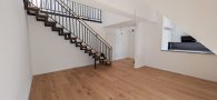 3 Zi Maisonette Penthouse mit Einbauküche WHG10 - Wohnzimmer