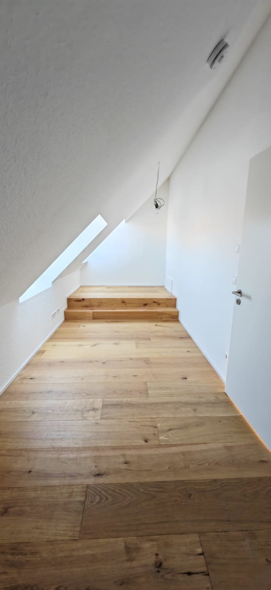 3 Zi Maisonette Penthouse mit Einbauküche WHG10 - Kinderzimmer (11222)