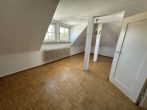 3 Zimmer DG Zentral in Fellbach - Wohnzimmer