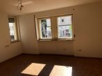 3-Familienhaus mit 10 Zi. / sehr gute Lage - Zimmer
