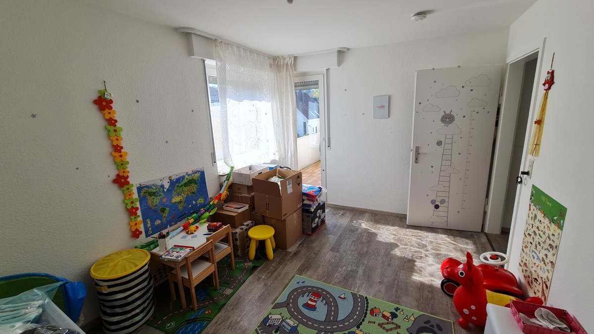 3 Zimmer Wohnung in Wohn-und Geschäftshaus in Ostfildern-Scharnhausen - Kinderzimmer (10035)